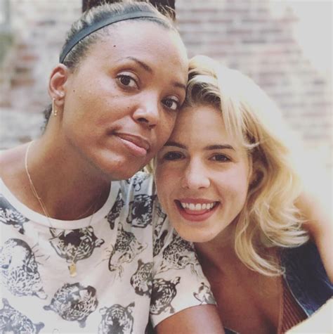 emily bett rickards lesbian|Aisha Tyler Reveals She’s Dating Actress Emily Bett .